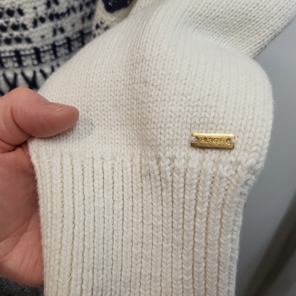 Tommy Hilfiger Wool blend knit sweater - Picture 6 of 9